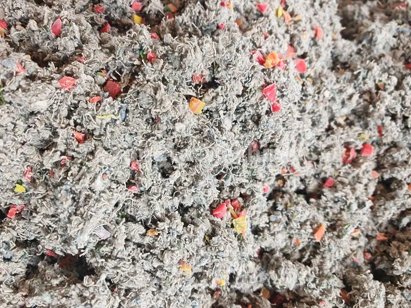 বর্জ্য জামাকাপড় এবং প্লাস্টিক কম্পোজিট মেশিন পুনর্ব্যবহারযোগ্য