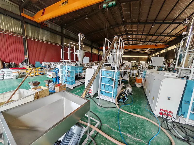 WPC প্রসেসিং প্রোডাকশন লাইন